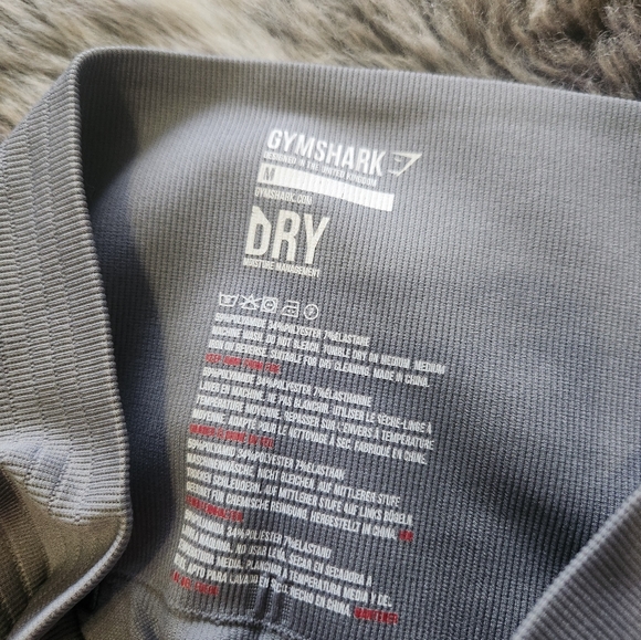 Gymshark grey leggings - Picture 2 of 8